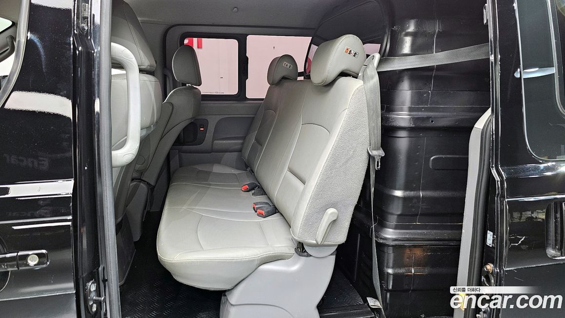 Hyundai Starex 2018