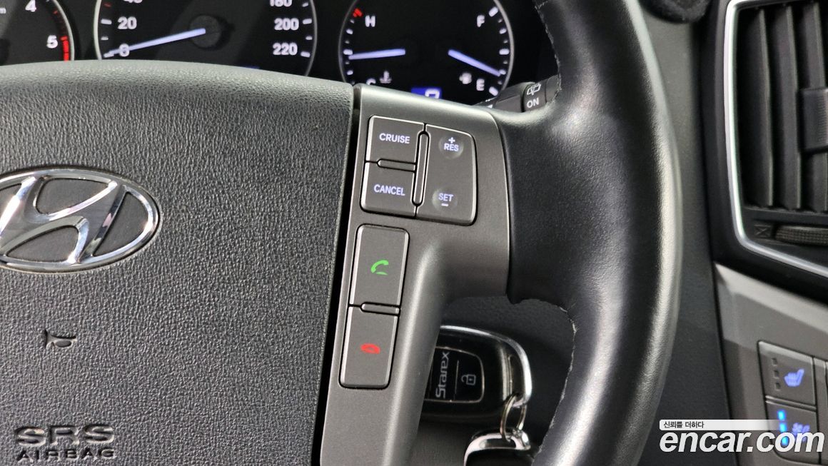 Hyundai Starex 2018
