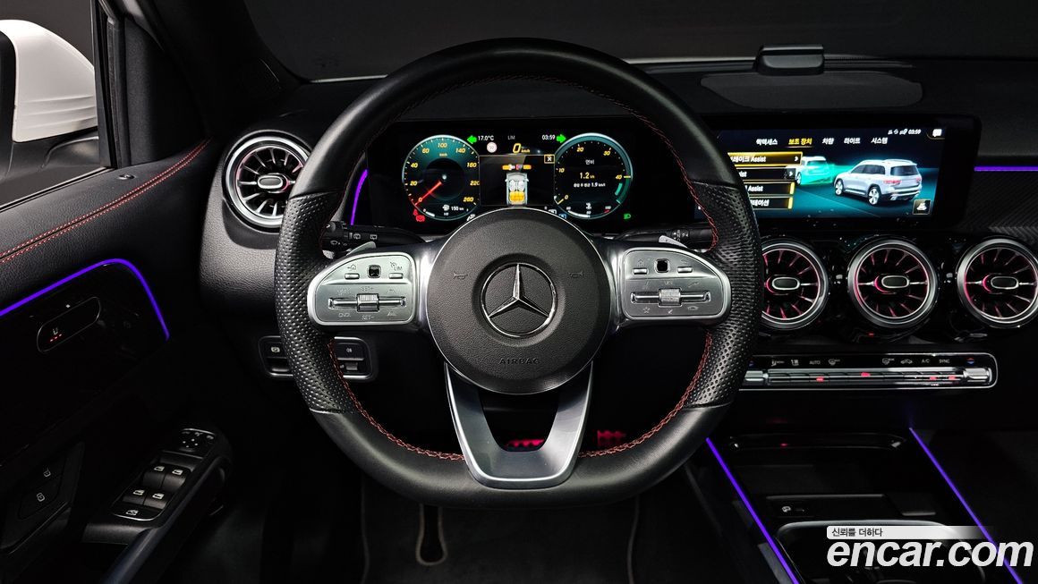 Mercedes-Benz GLB-Class 2022