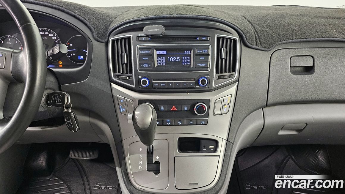 Hyundai Starex 2018