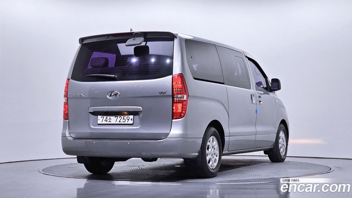 Hyundai Starex 2016