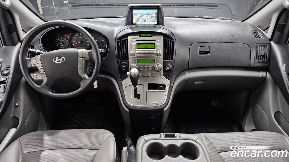Hyundai Starex 2016