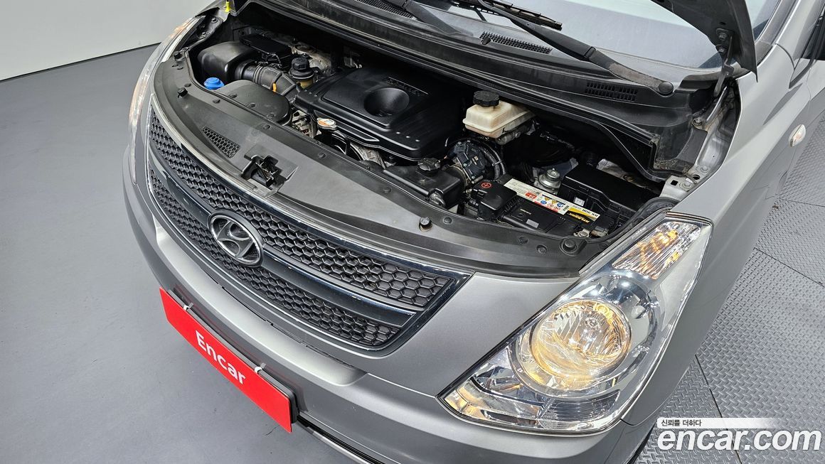 Hyundai Starex 2016