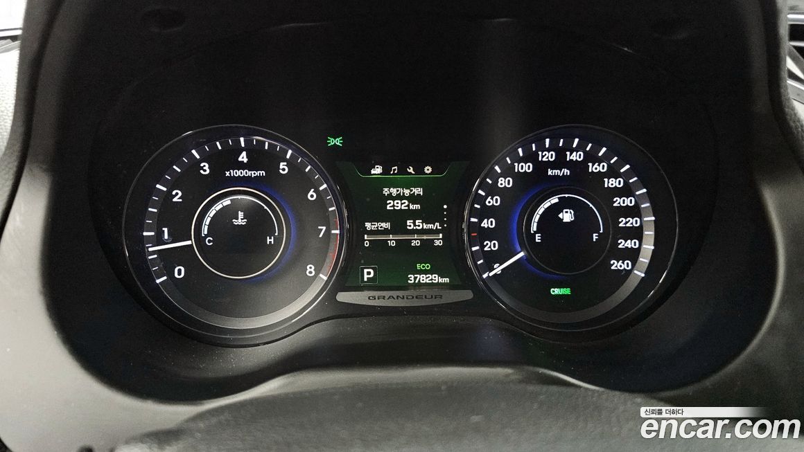 Hyundai Grandeur 2016