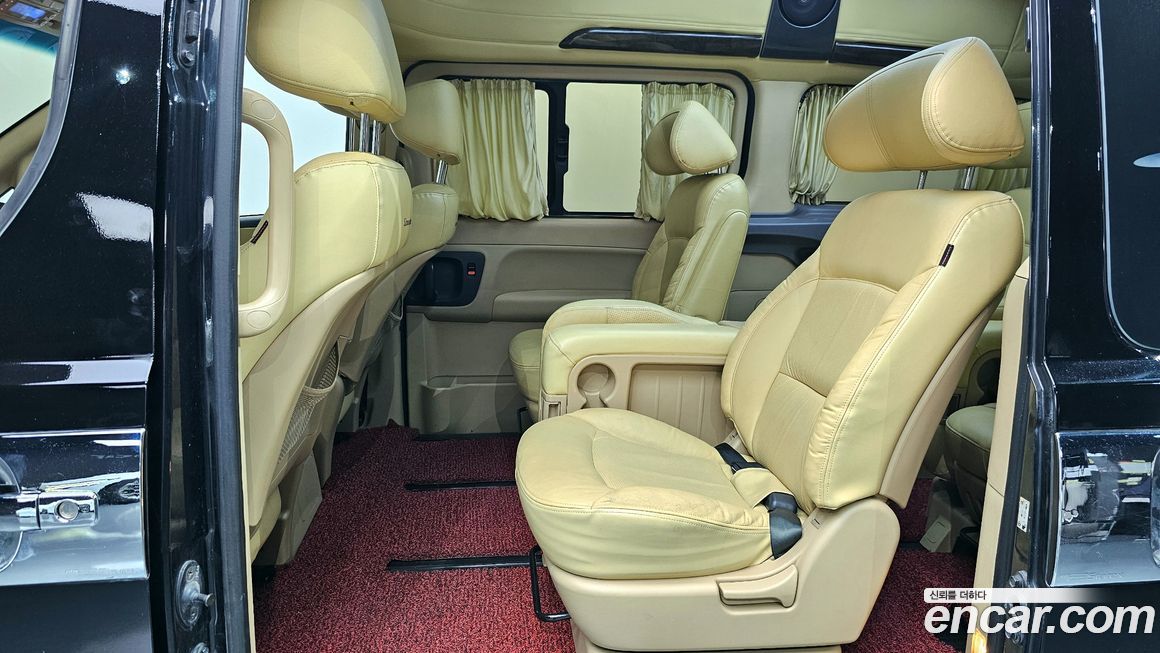 Hyundai Starex 2013