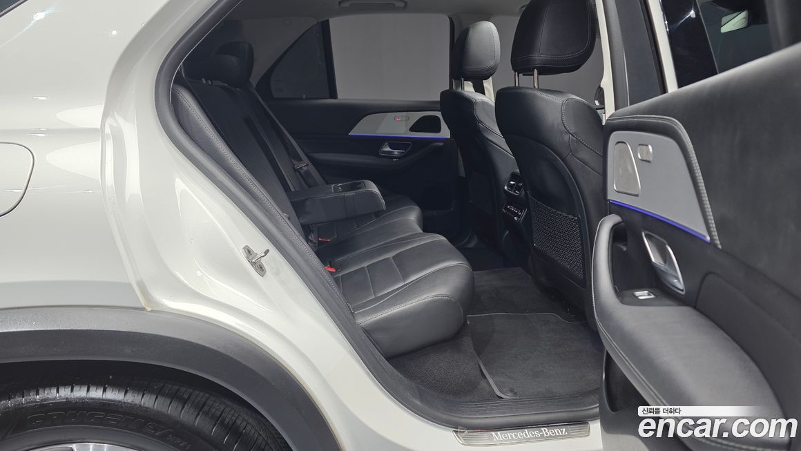 Mercedes-Benz GLE-Class 2021