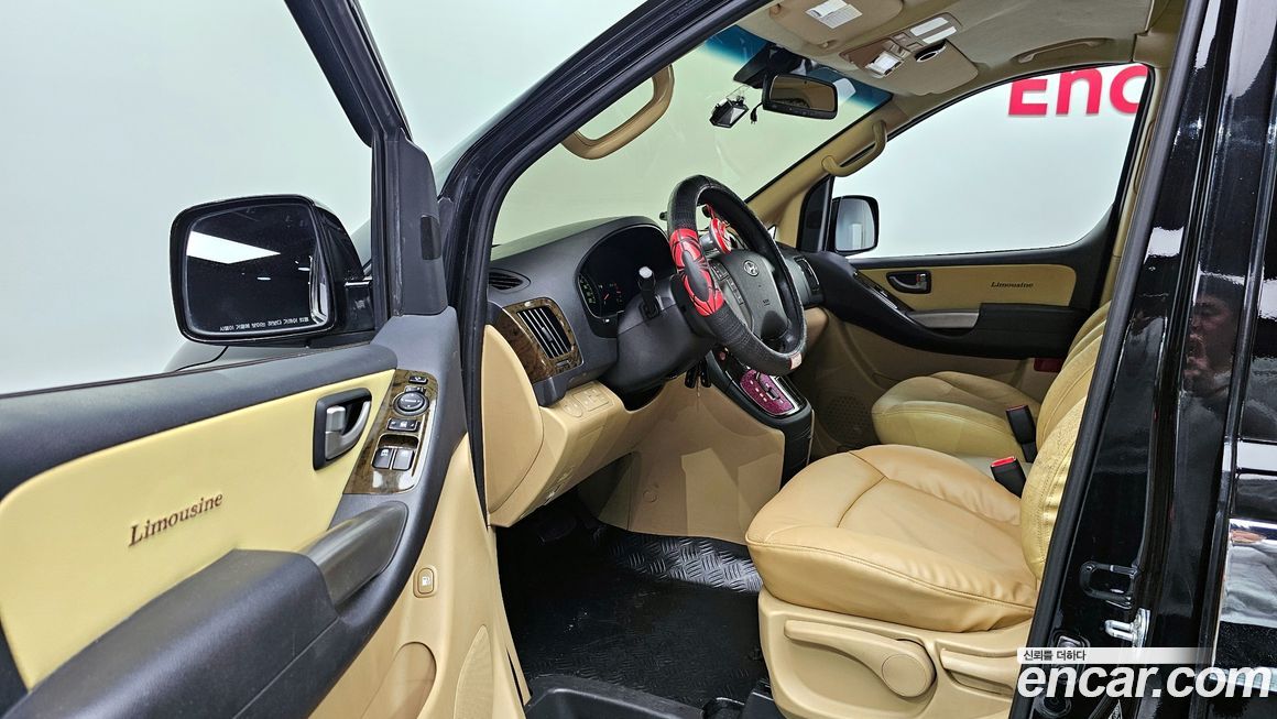 Hyundai Starex 2013
