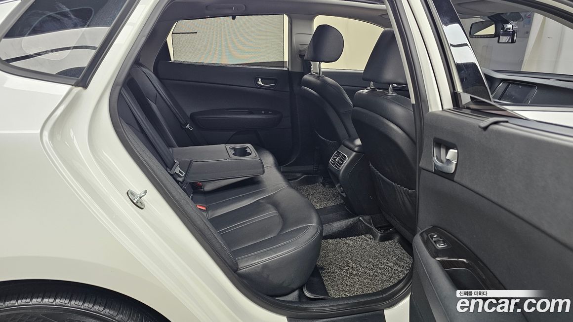Kia K5 2016