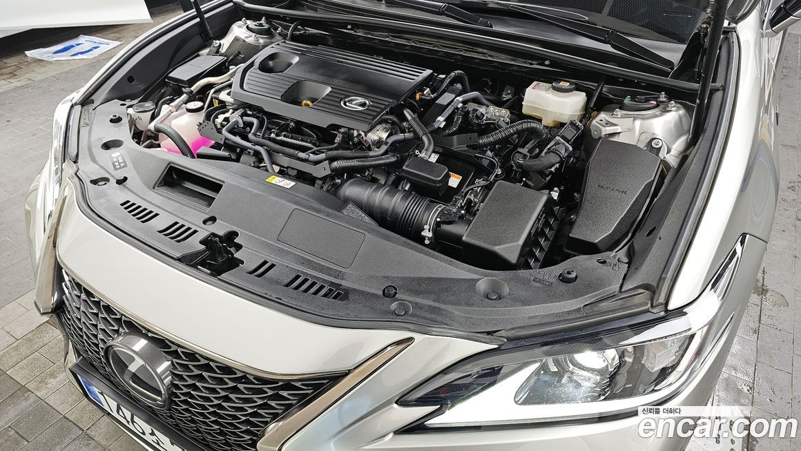 Lexus ES 2024