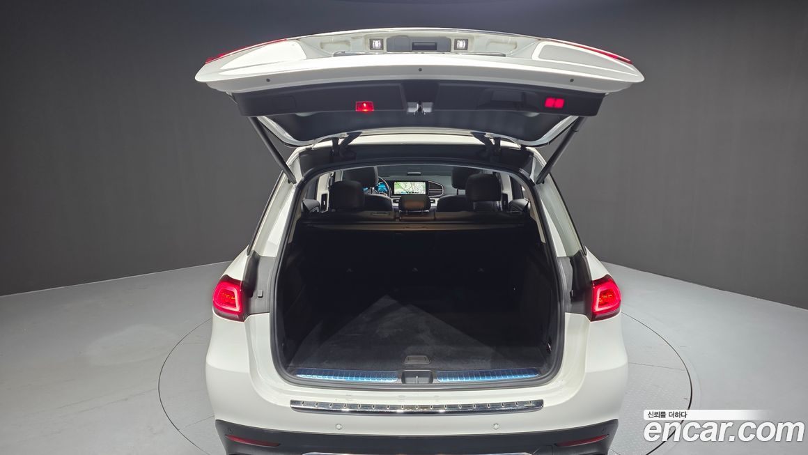 Mercedes-Benz GLE-Class 2021