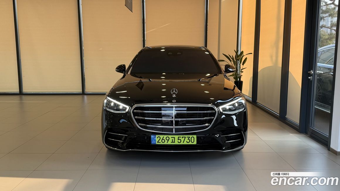 Mercedes-Benz S-Class 2026