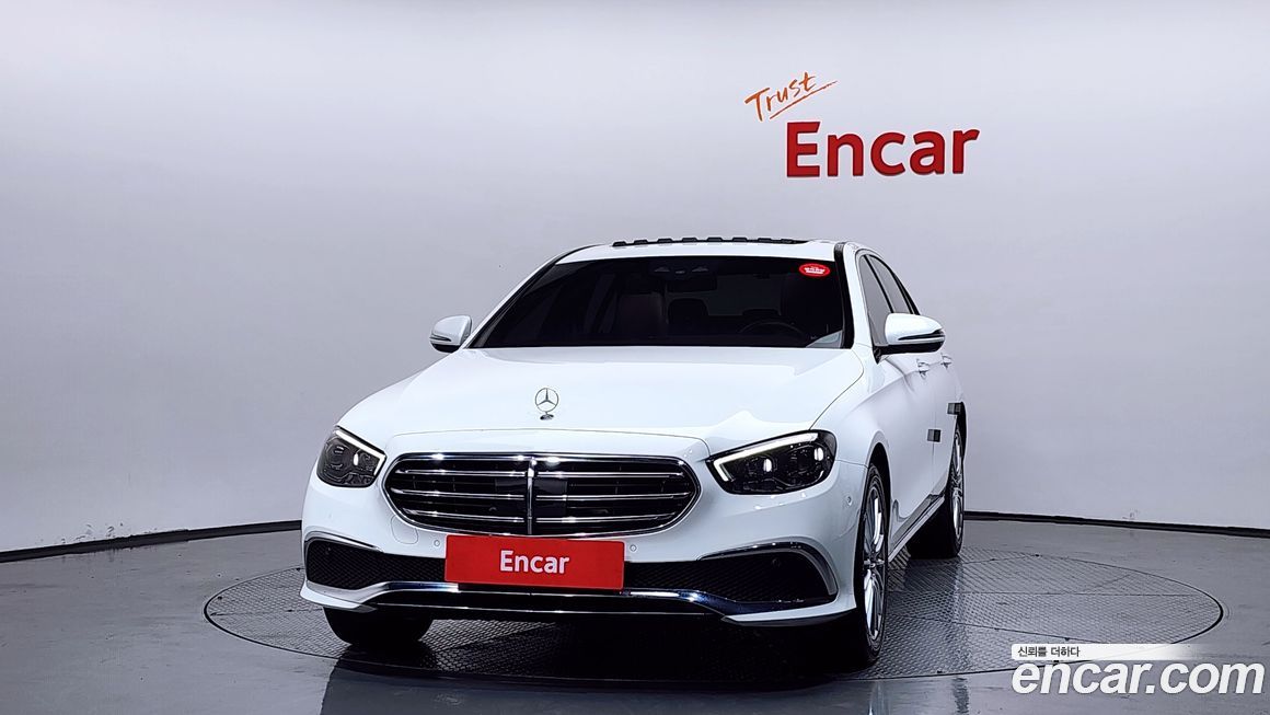 Mercedes-Benz E-Class 2021