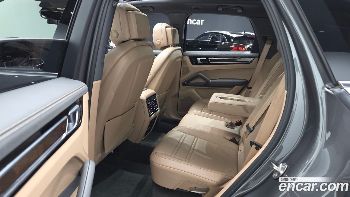 Porsche Cayenne 2019