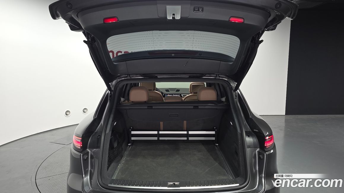 Porsche Cayenne 2019