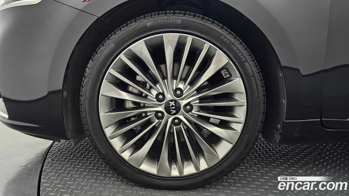 Kia K7 2016
