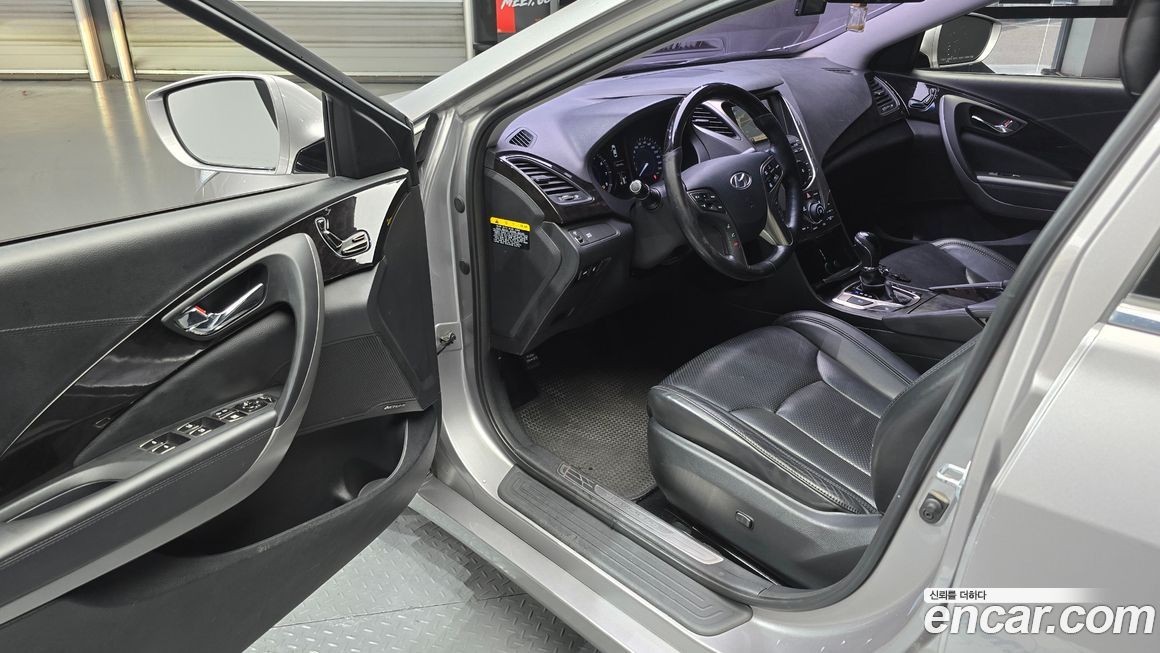 Hyundai Grandeur 2013