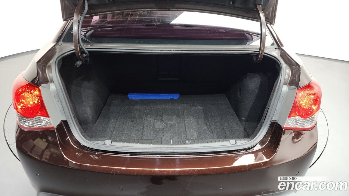 ChevroletGMDaewoo Cruze 2013