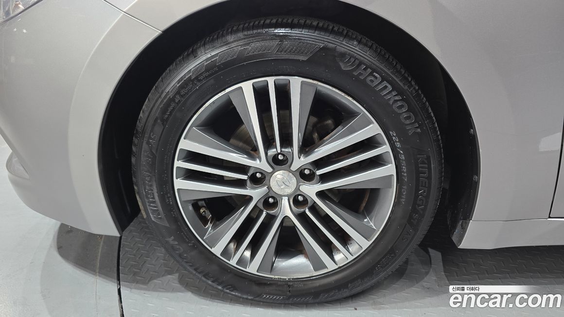 Hyundai Grandeur 2013