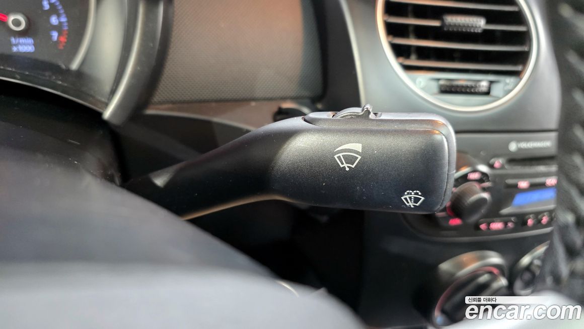 Volkswagen Beatle 2011