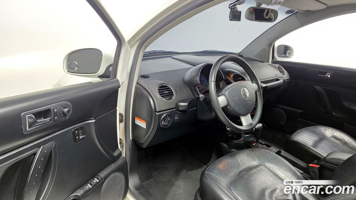 Volkswagen Beatle 2011