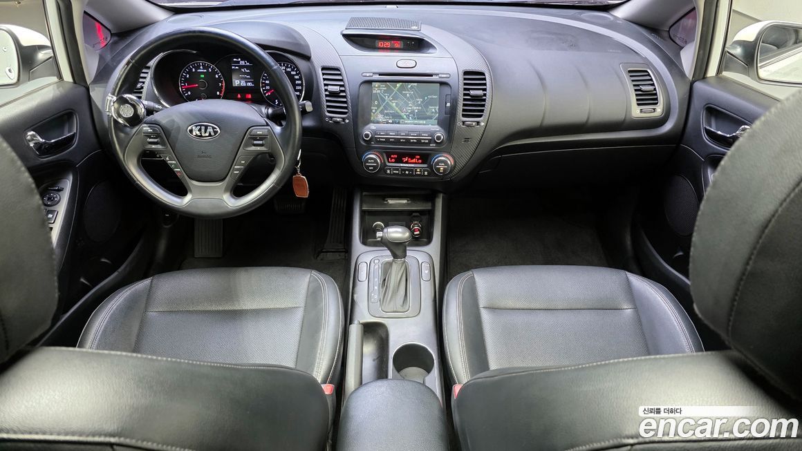 Kia K3 2013