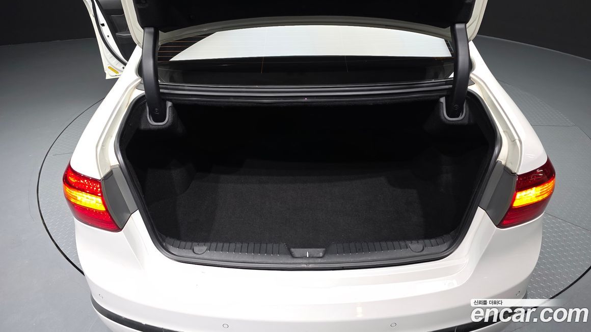 Kia K7 2012