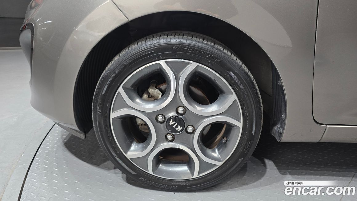 Kia morning 2015