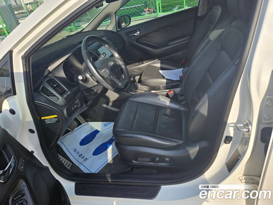 Kia K3 2013
