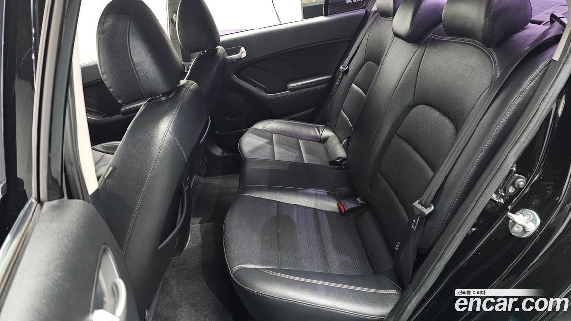 Kia K3 2015