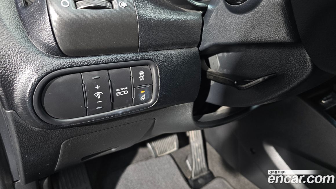 Kia K3 2015