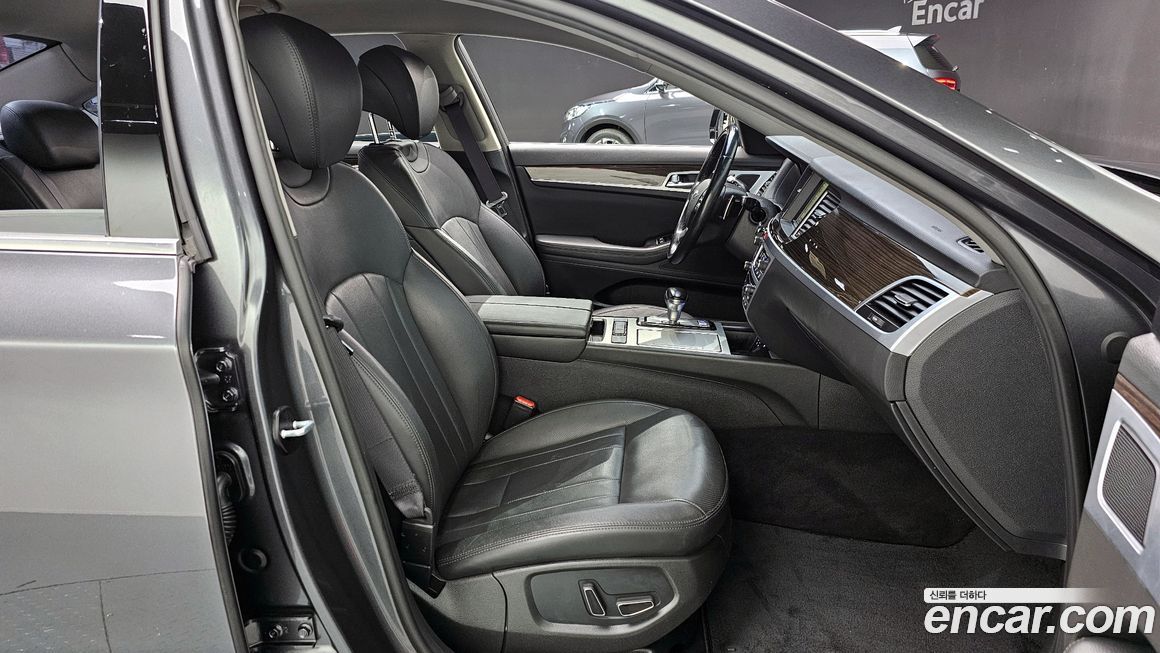 Genesis G80 2018
