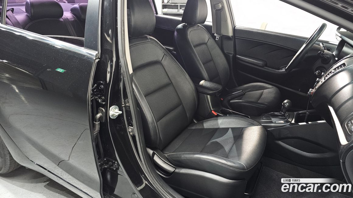 Kia K3 2015