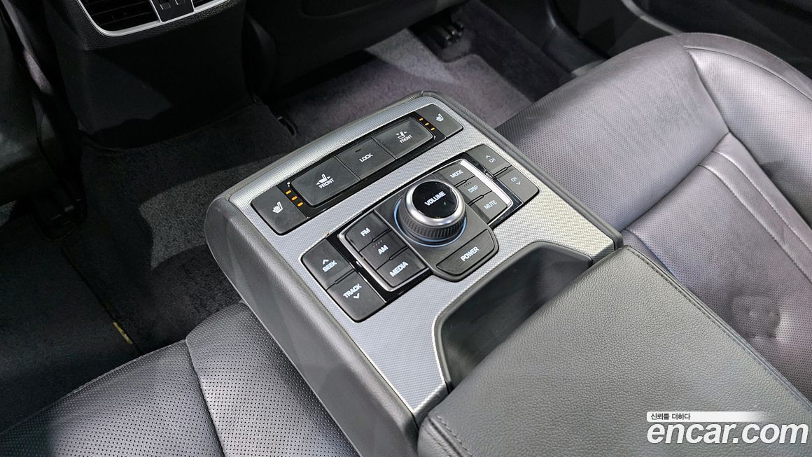 Genesis G80 2018