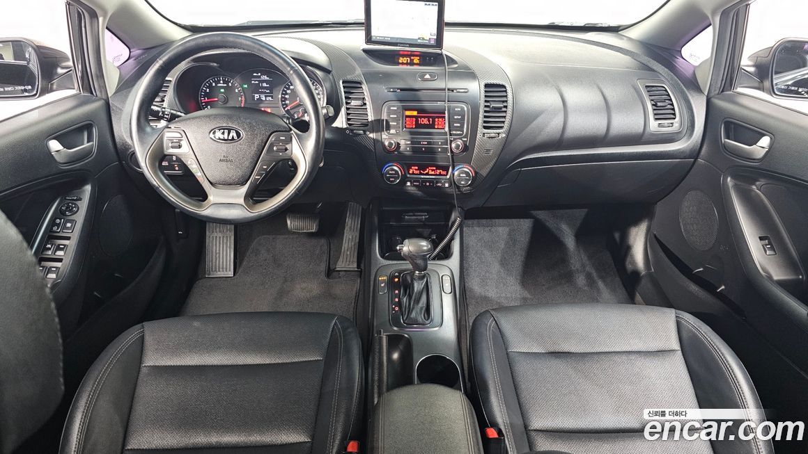Kia K3 2015