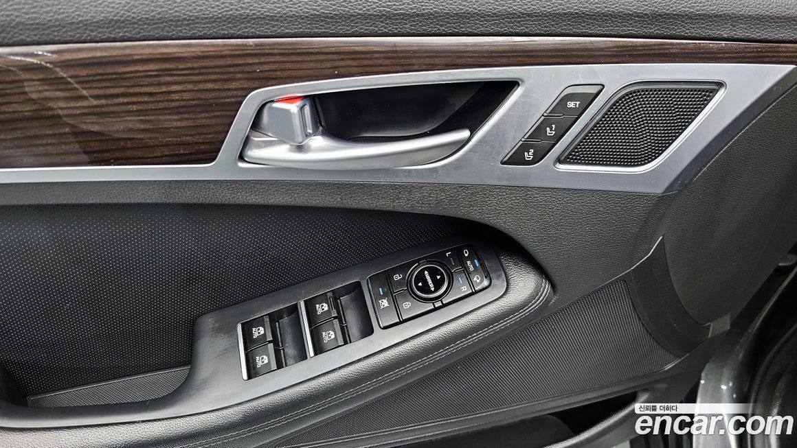 Genesis G80 2018