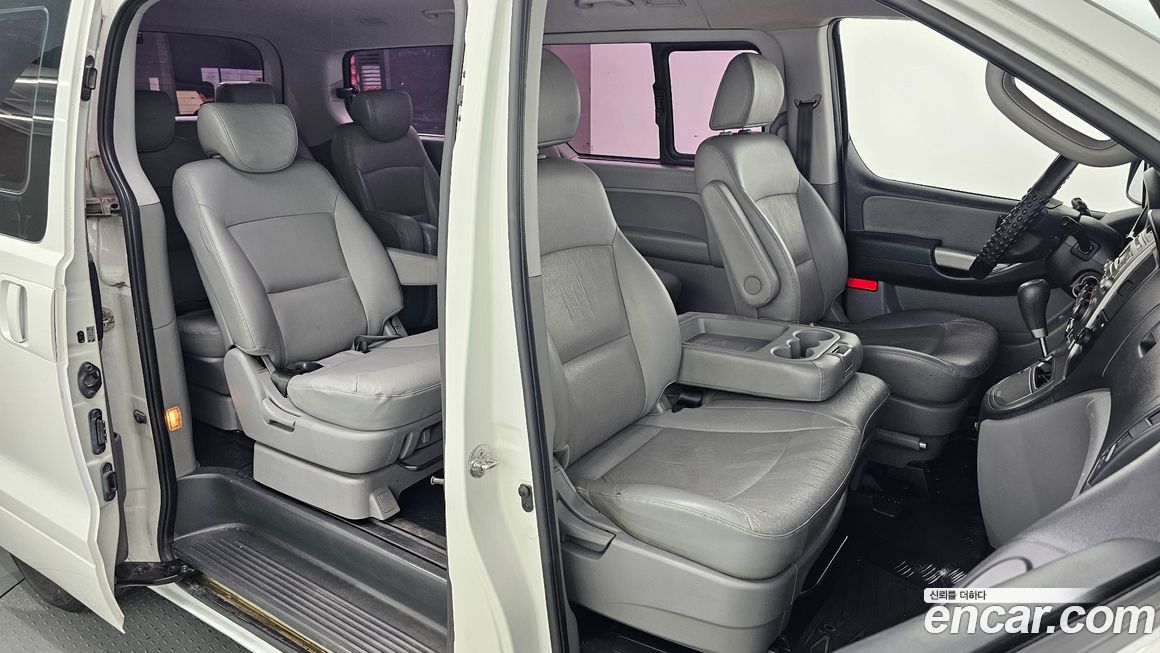 Hyundai Starex 2015