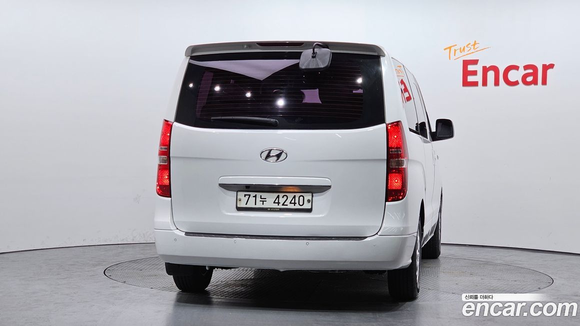 Hyundai Starex 2015