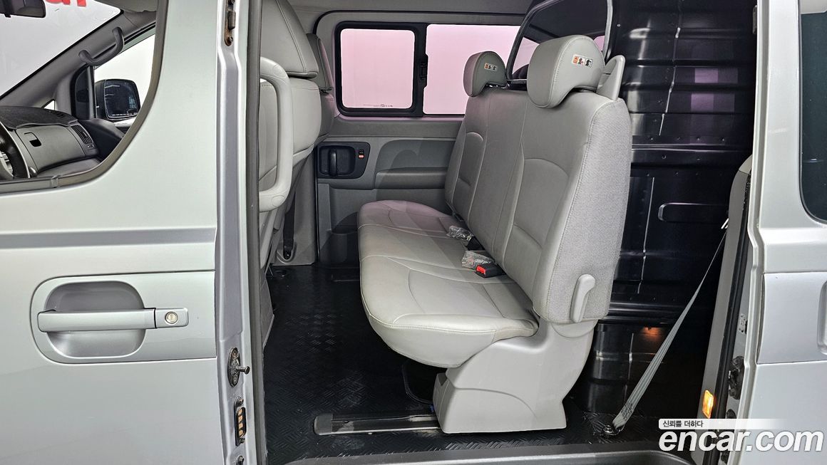 Hyundai Starex 2018
