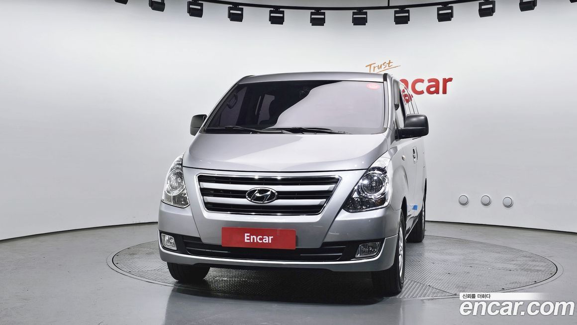 Hyundai Starex 2018