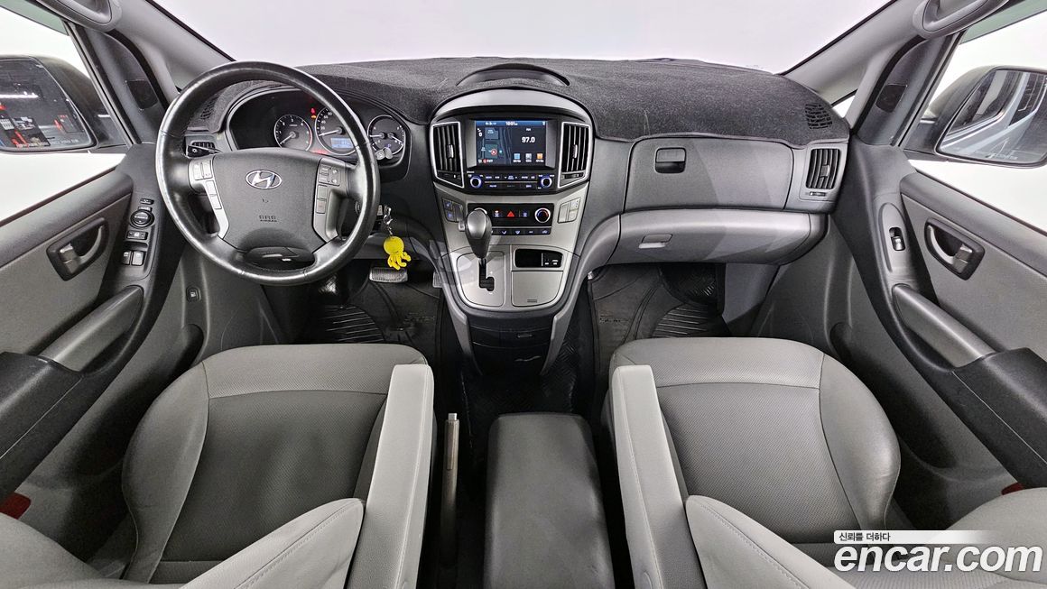 Hyundai Starex 2018