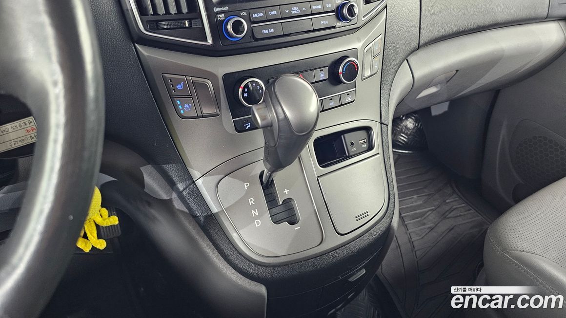 Hyundai Starex 2018
