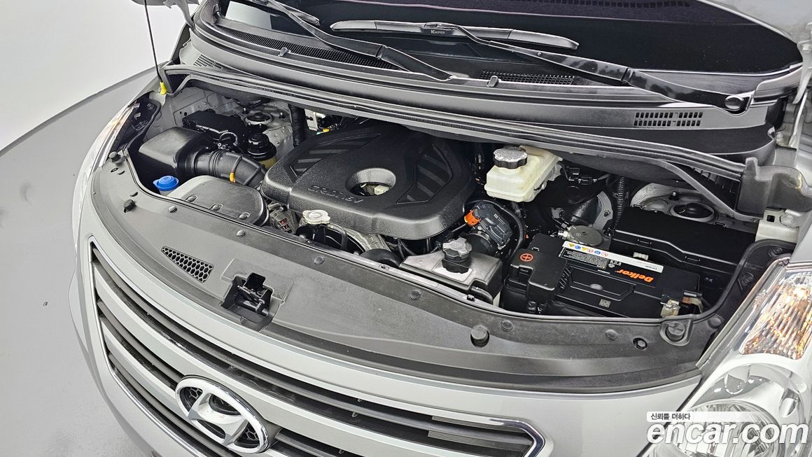 Hyundai Starex 2018