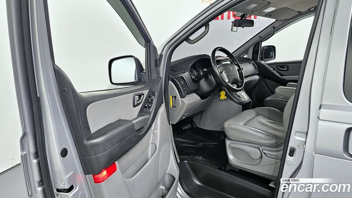 Hyundai Starex 2018