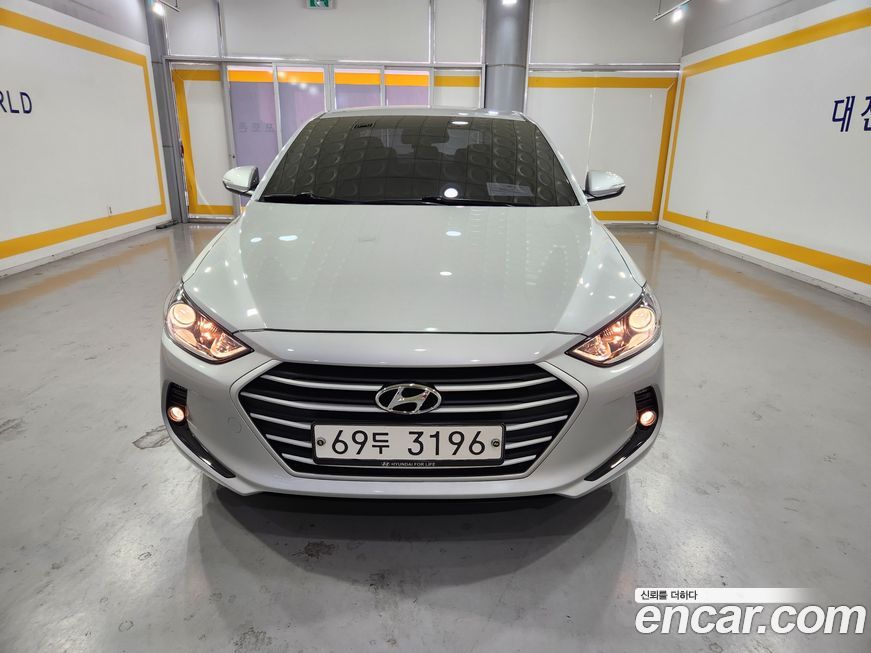 Hyundai AVANTE 2018