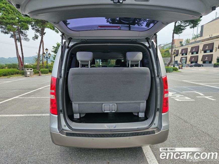 Hyundai Starex 2016