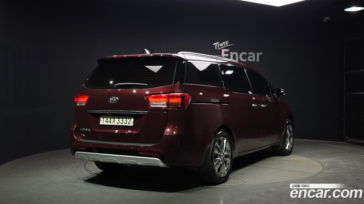 Kia Canival 2017
