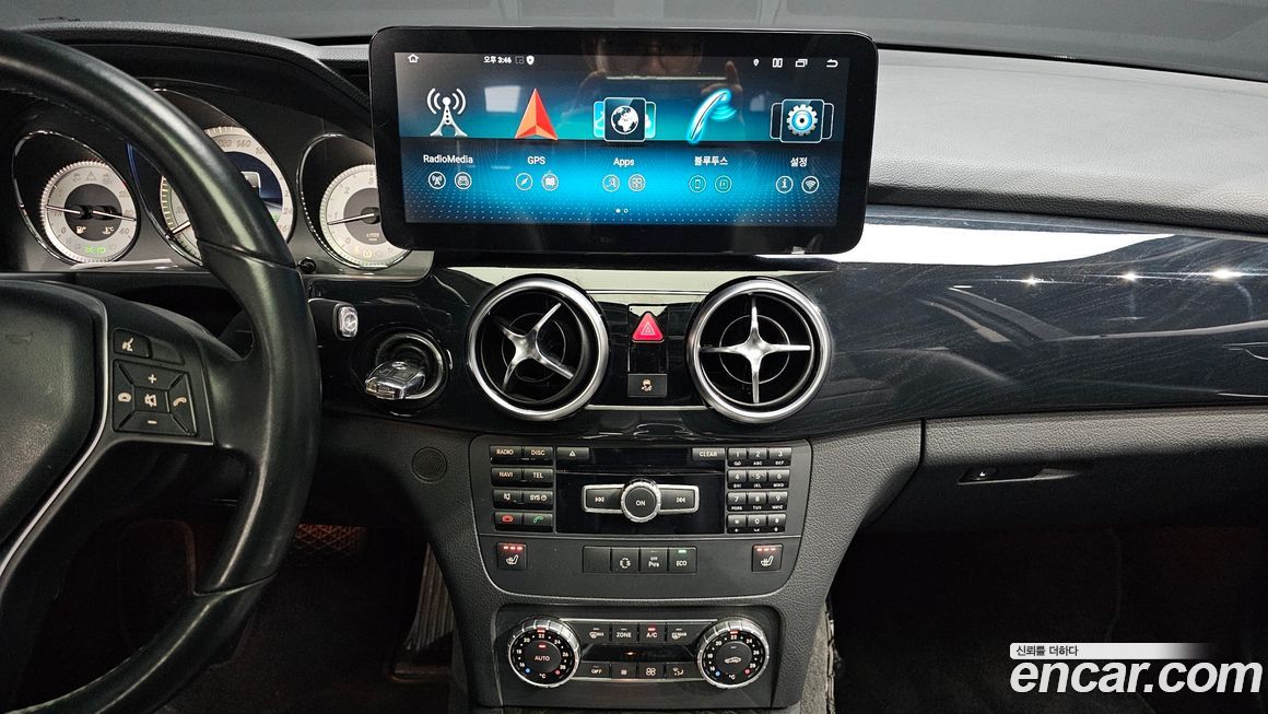 Mercedes-Benz GLK-Class 2014