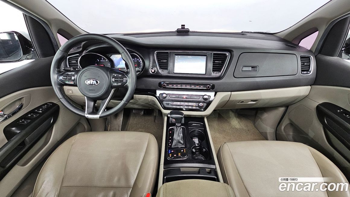 Kia Canival 2017