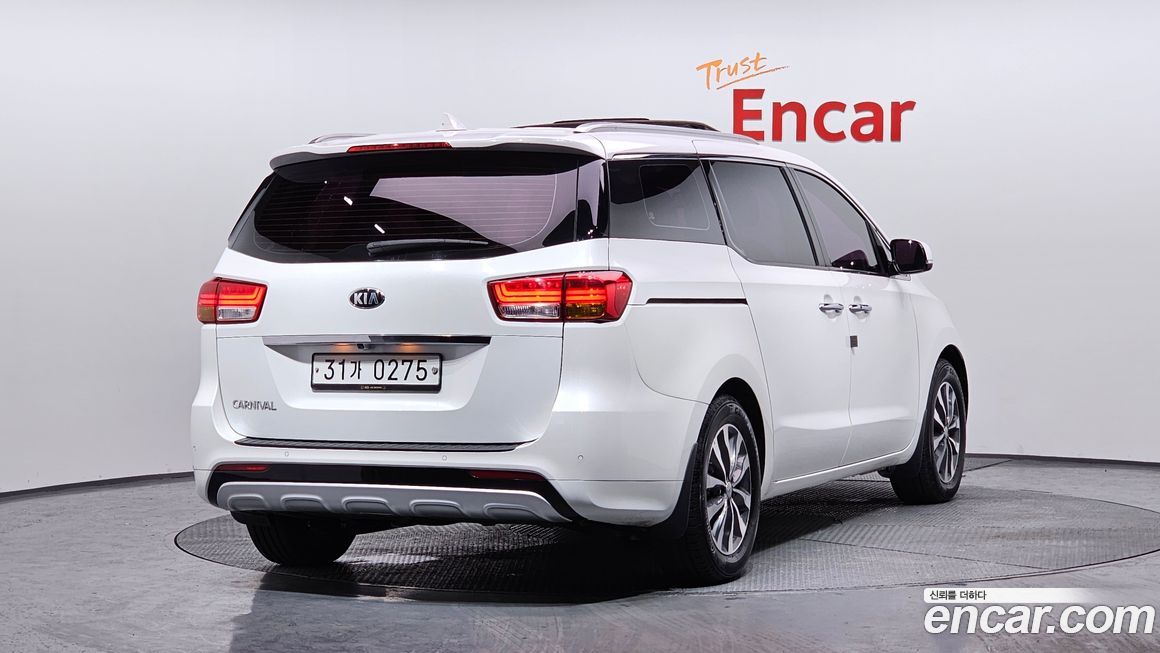 Kia Canival 2017