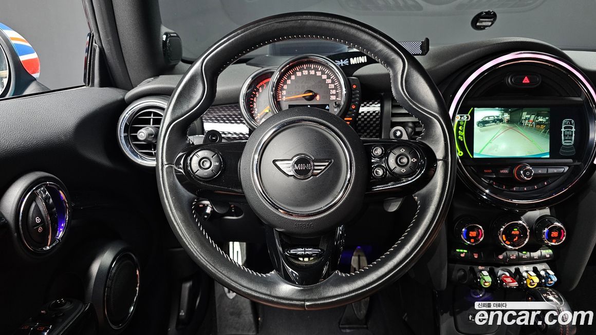 Mini Cooper Convertible 2016